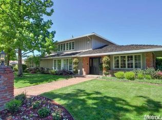 1526 Elsdon Cir, Carmichael, CA 95608