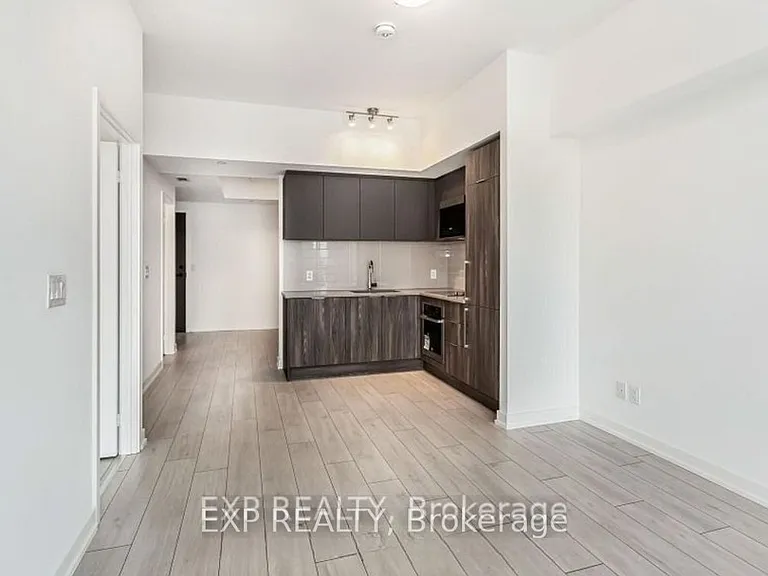 2033 Kennedy Rd #707 — Photo 9