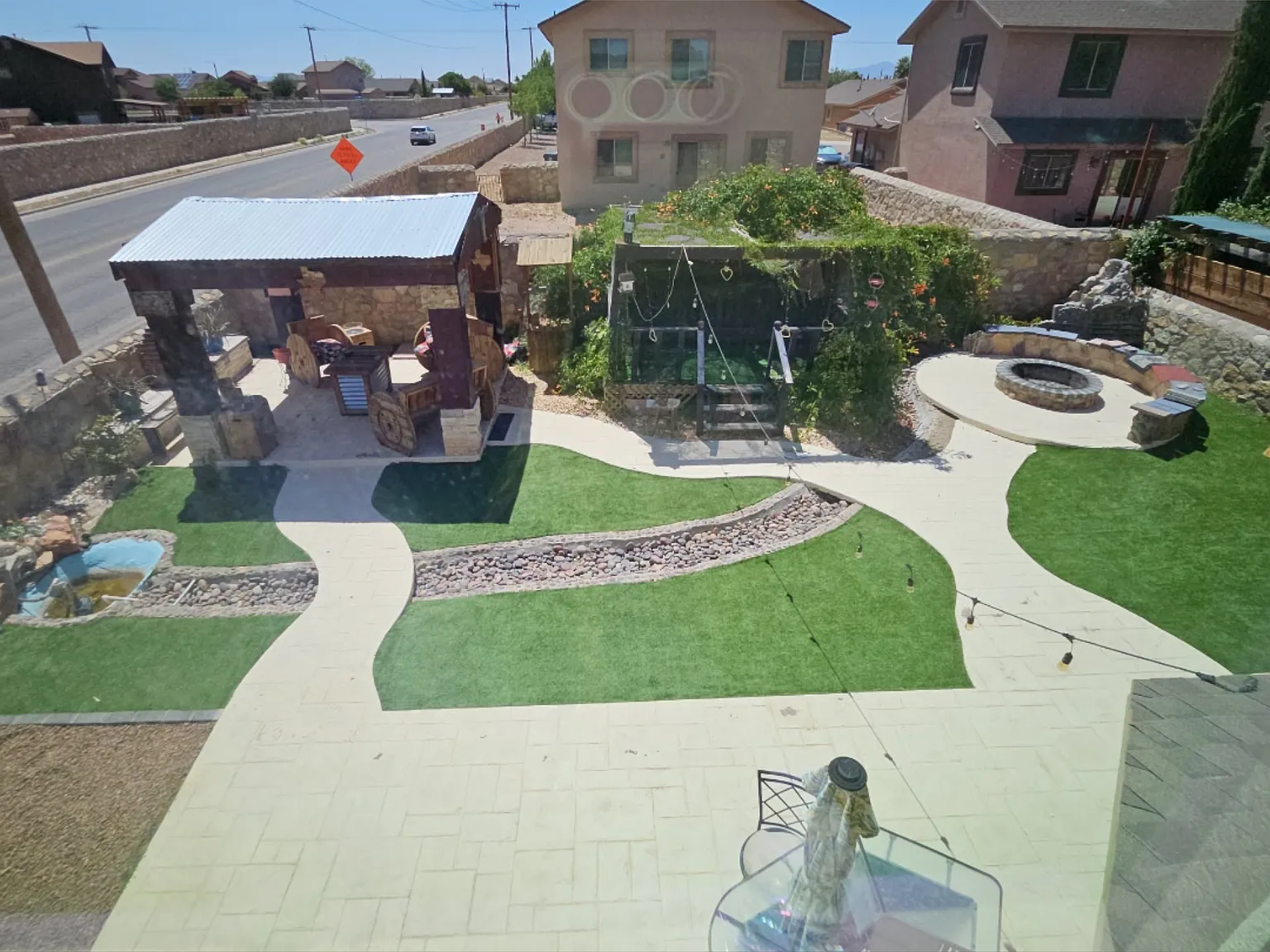 4 bed, 2.5 bath, 1821 sqft, $2,100 — Photo 4