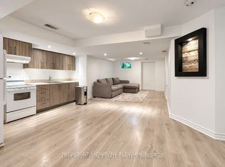46 Country Ln, Barrie, ON L4N 0E8