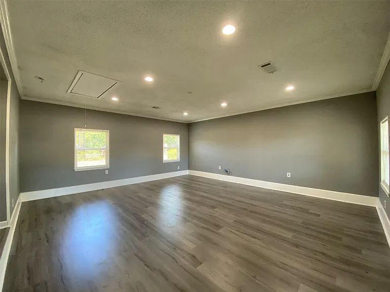 2813 Arcady Dr — Photo 8