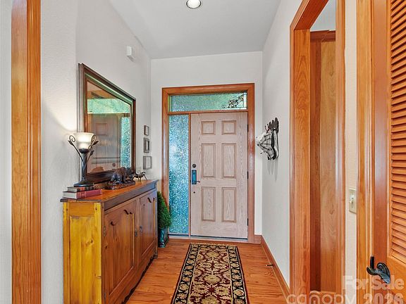 3rd image of 101 Spring Rock Rd #B3