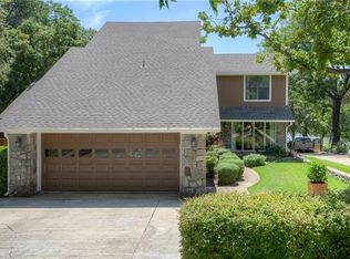 27 Oak Cir, Hickory Creek, TX 75065