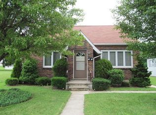 17 S 7th St, Coplay, PA 18037