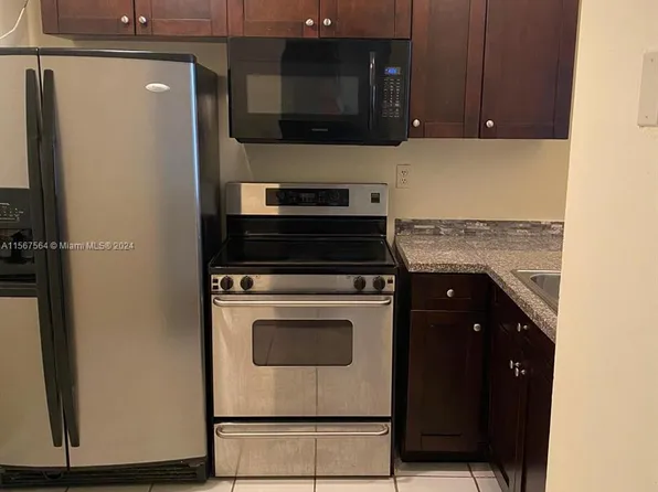 488 NW 165th Street Rd APT B311, Miami, FL 33169
