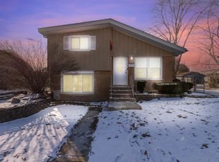 15020 Park Ave, Oak Forest, IL 60452