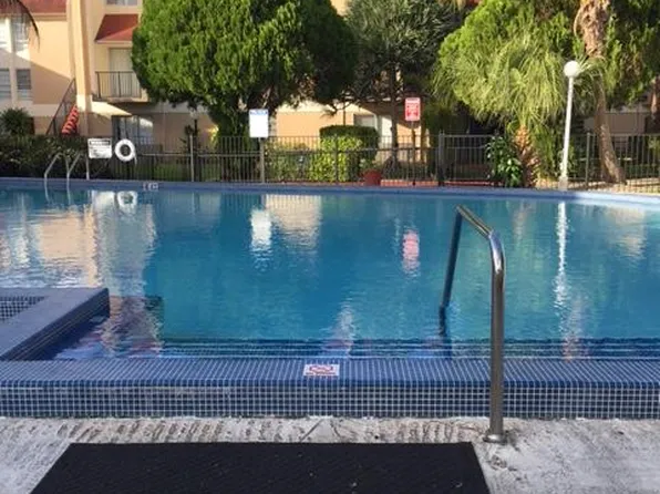 3901 SW 109th Ave #3-D, Miami, FL 33165