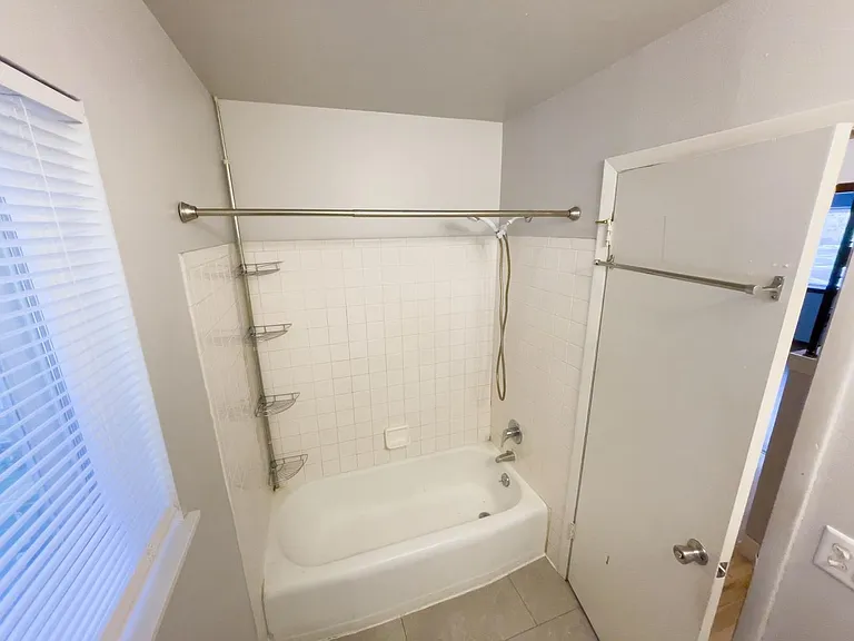 5826 Thrush Ln — Photo 7