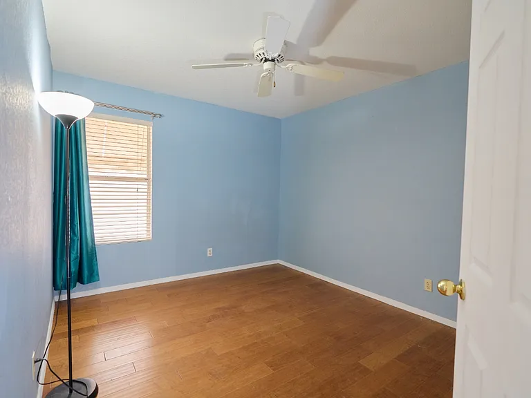 1317 N Palmsprings Dr — Photo 19