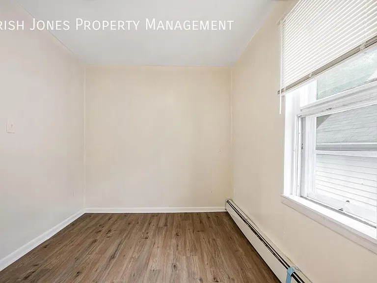 160 Courtland Ave #2 — Photo 5