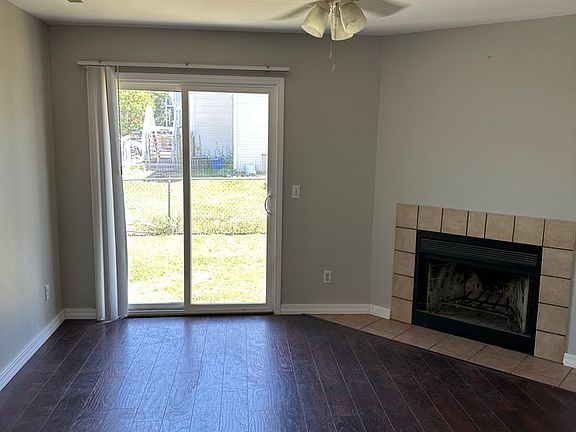 2nd image of 1011 Mazatlan Cir APT C