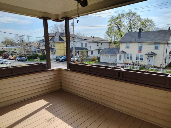 45 Ardmore St, Fairfield, CT 06824