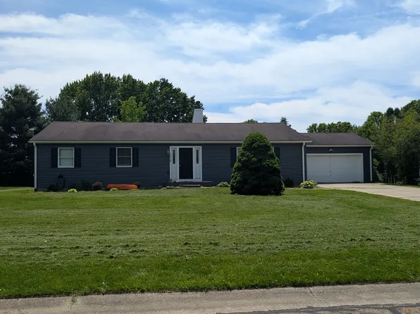 2028 Bull Dr, Kent, OH 44240