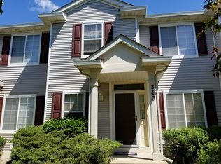 840 County Line Rd, Aurora, IL 60502