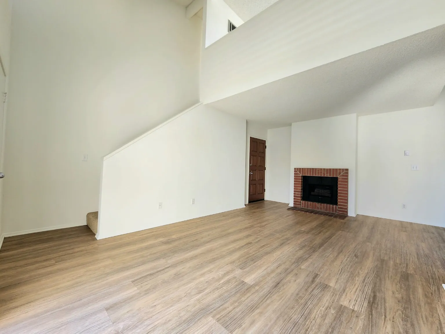 2 bed, 2.0 bath, $3,350 — Photo 3