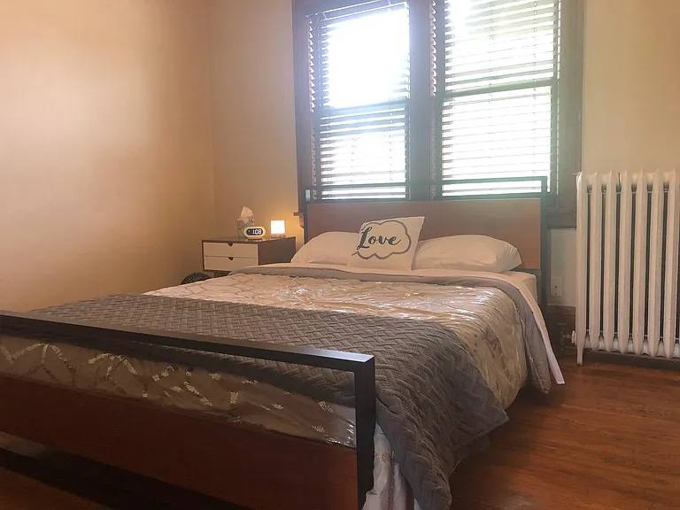 924 Smith Ave S #FURNISHED UPPER — Photo 13