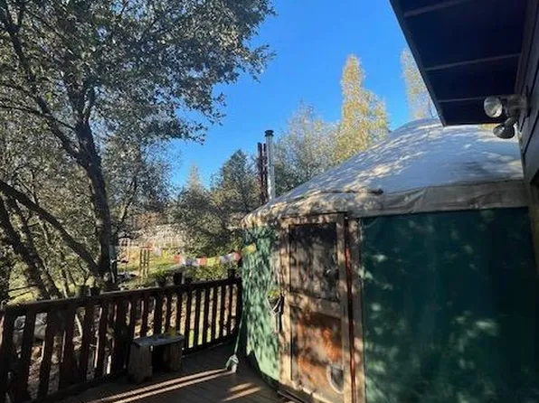 9746 Forsythe Rd, Dobbins, CA 95935