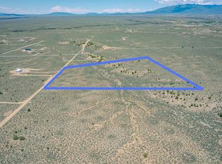 Gijosa Hts, Ranchos De Taos, NM 87557
