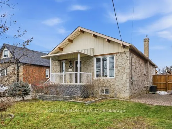 200 Gary Dr, Toronto, ON M9N 2M4