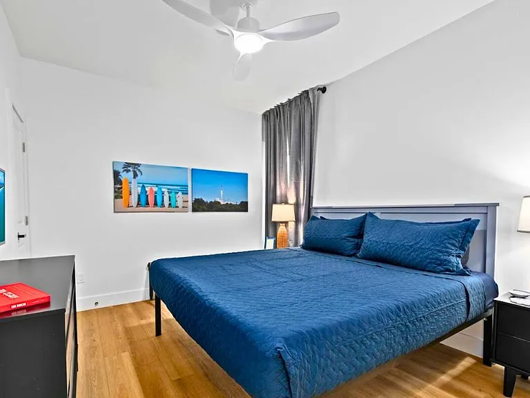 111 W Sunny Isle Dr #201 — Photo 1