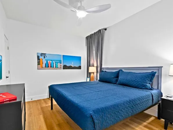 111 W Sunny Isle Dr, South Padre Island, TX