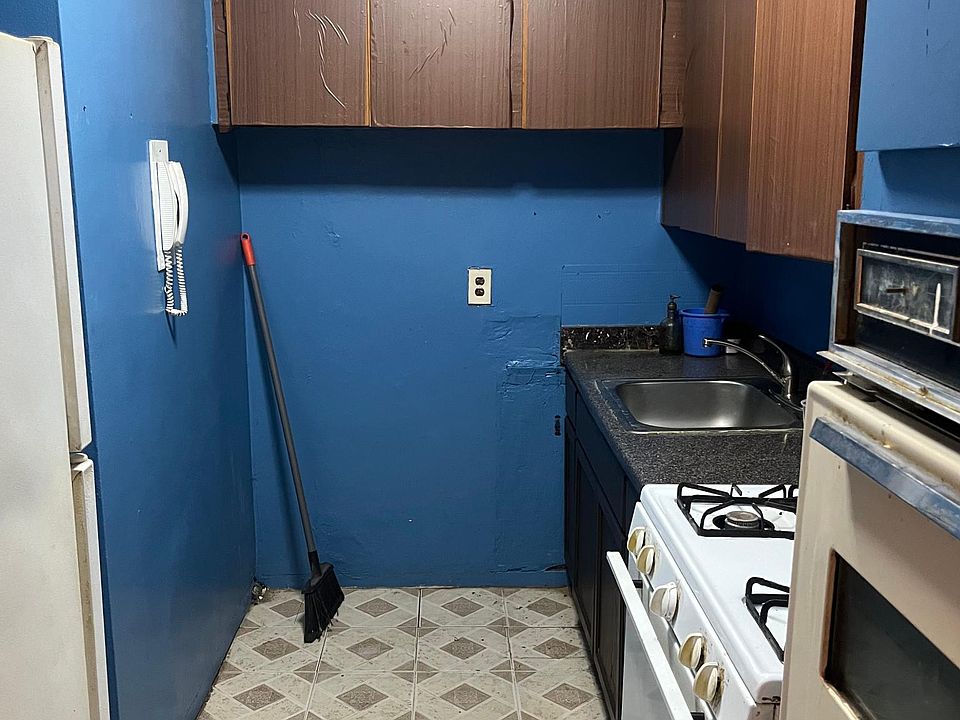 1st image of 8915 Parsons Blvd APT 5A