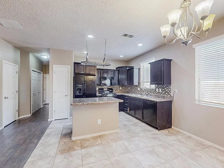 8323 Mock Heather Rd NW — Photo 6