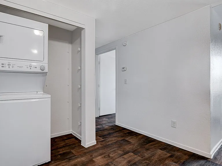 Maryland Villas — Photo 17