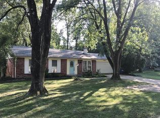 14 Roland Ave, Ballwin, MO 63021