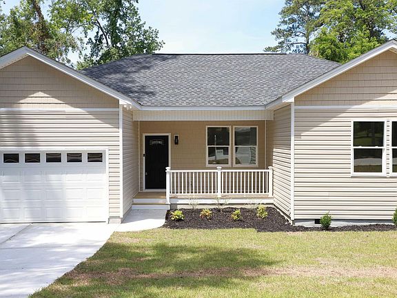 5th image of 2409 Barhamville Rd