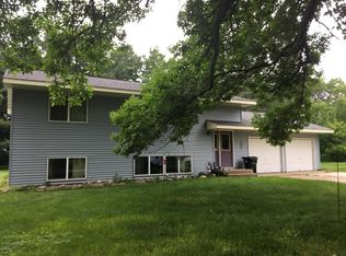 2306 Parkview Rd NE, Alexandria, MN 56308
