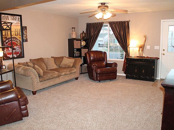 Main level living room