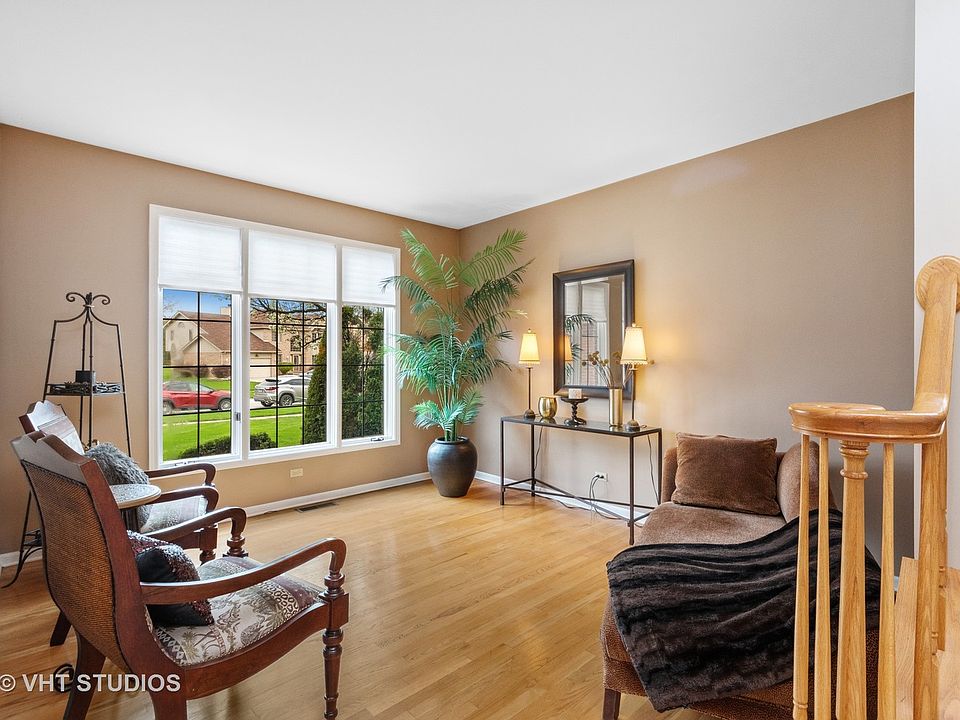 3815 Carrington Dr, Hazel Crest, IL 60429 Zillow