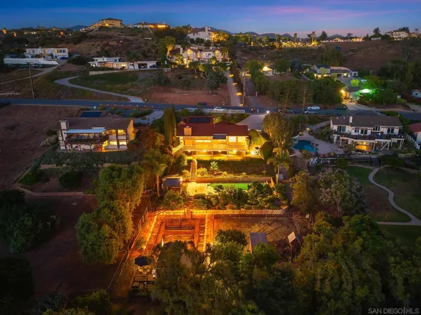 14046 Tierra Bonita Rd, Poway, CA 92064