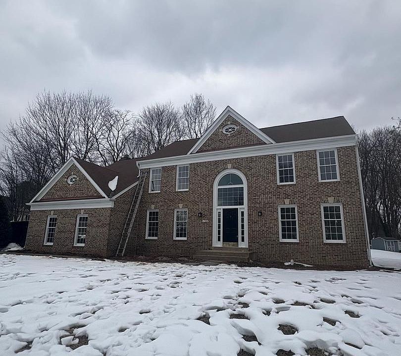 2nd image of 17584 Wadell Ct
