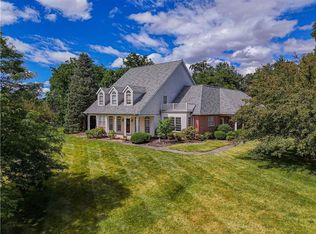 3475 Manor Rd, Bethlehem, PA 18020