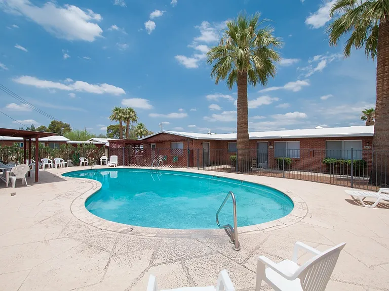 1610 N Catalina Ave #1610 — Photo 10