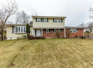 177 Chipmunk Hl, Mountainside, NJ 07092