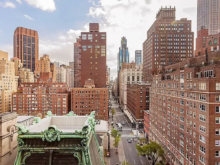 237 Madison Ave #1502 — Photo 9