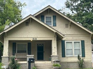 619 S 15th St, Parsons, KS 67357