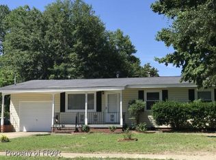 726 Wiltshire Rd, Fayetteville, NC 28314