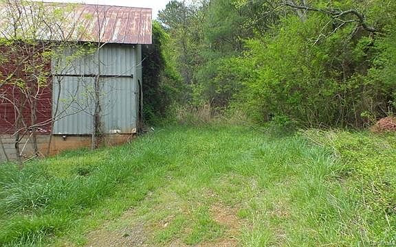5th image of 587 Roy Edwards Ln