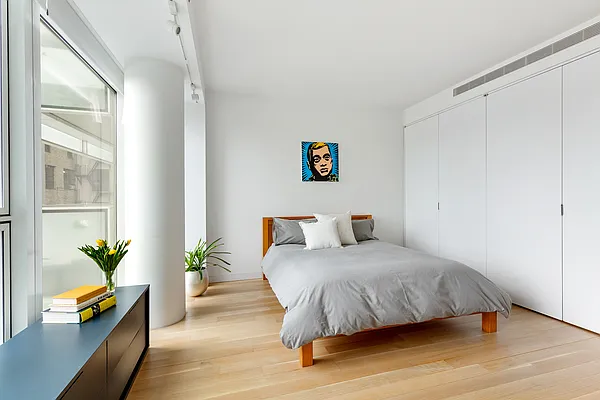 Sold by Compass | media 6