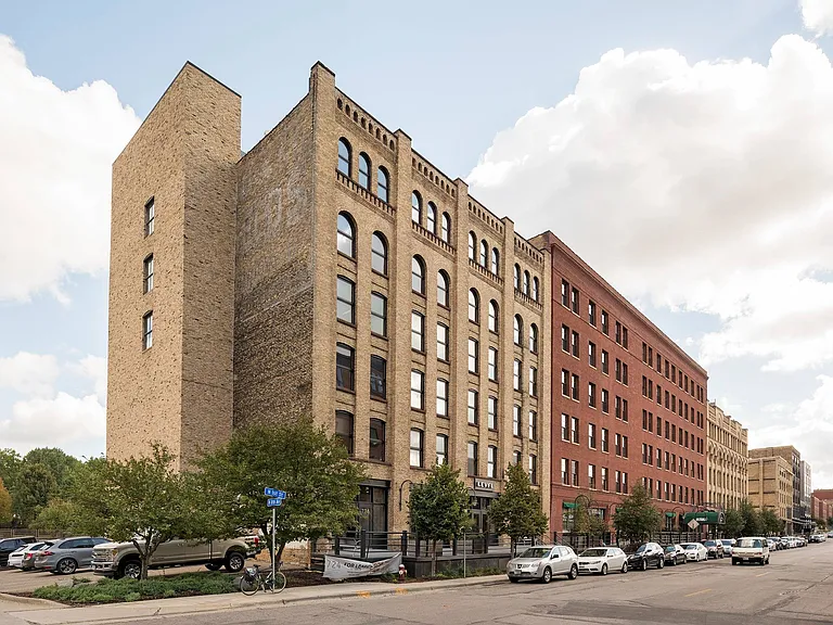 724 N 1st St — Photo 39