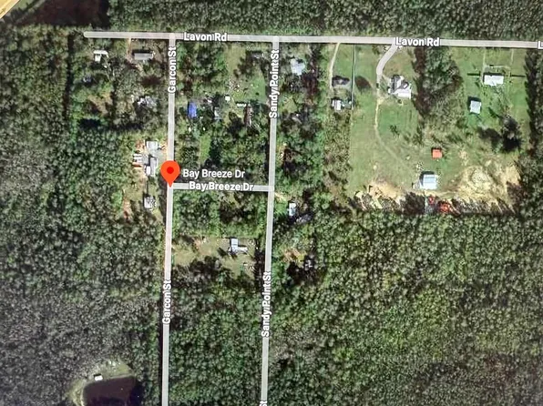 Bay Breeze Dr, Milton, FL 32583