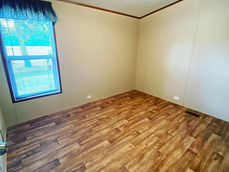 195 Jones Acres Dr — Photo 5