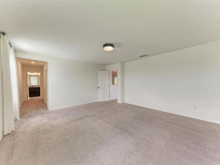 5826 143rd Ct E — Photo 27