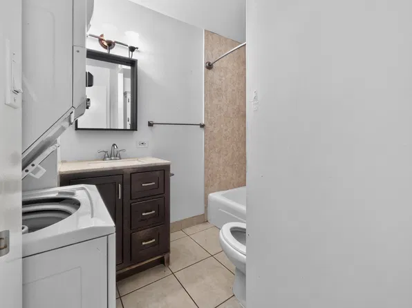 1535 Pensacola St, Honolulu, HI