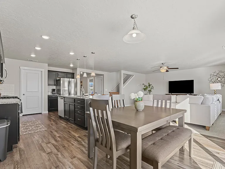 11273 W Broadstone St — Photo 12