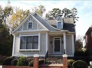 1 Chessington Ln, Simpsonville, SC 29681